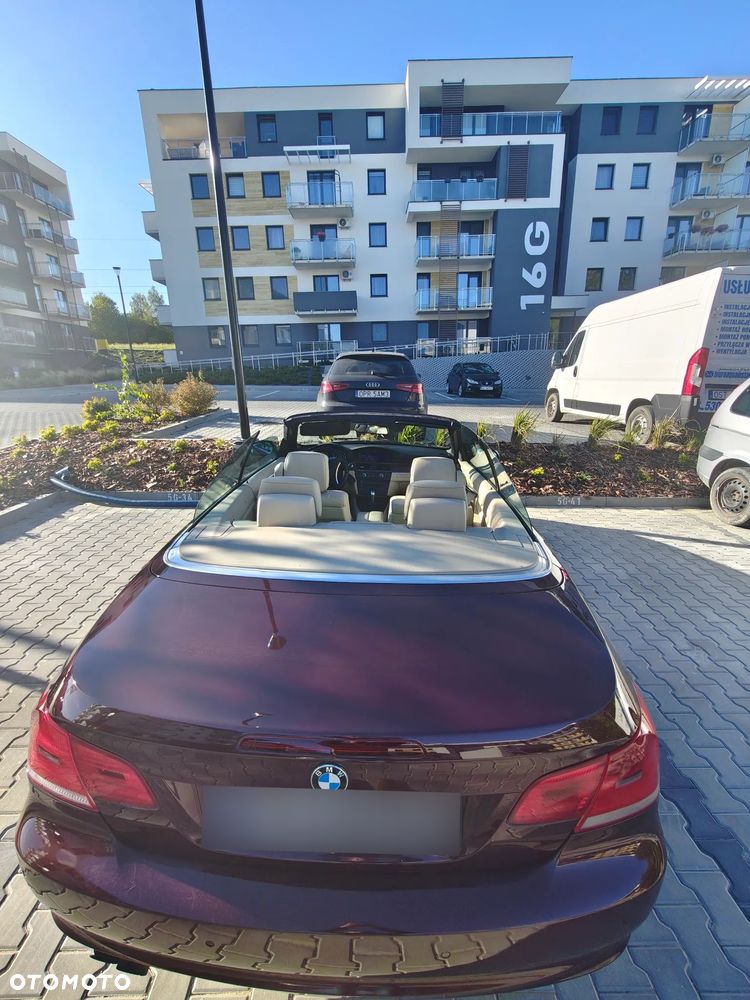 BMW Seria 3 2008 photo 2