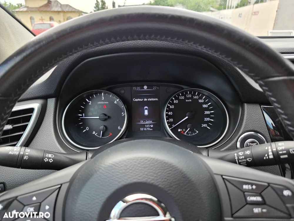 Nissan Qashqai 1.6 DCI Start/Stop Tekna - 29