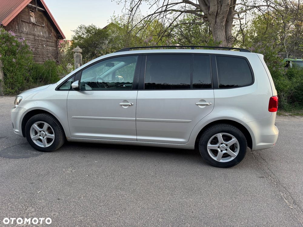 Volkswagen Touran 1.6 TDI DPF BlueMotion Technology Highline - 7