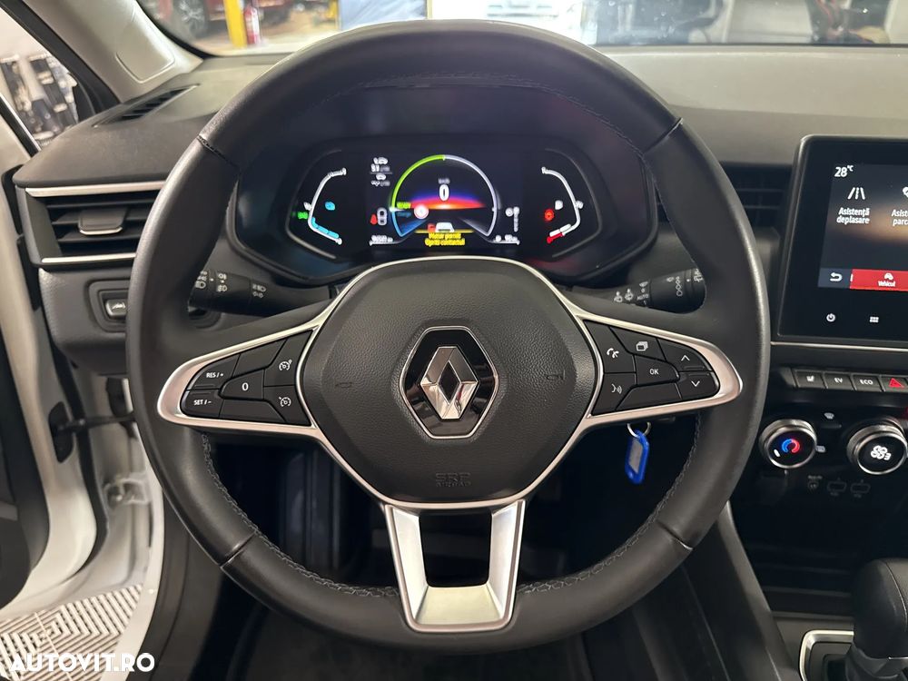 Renault Clio - 17