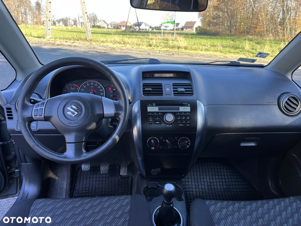 Suzuki SX4 1.6 GLX / Comfort - 8