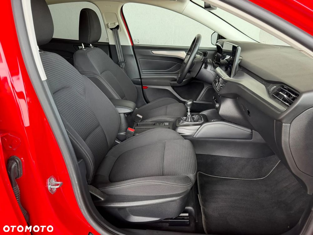 Ford Focus 1.0 EcoBoost Titanium X - 10