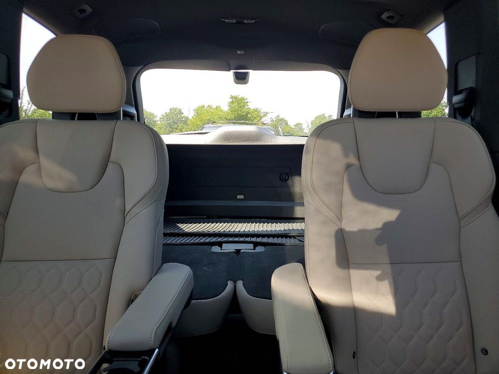 Volvo XC 90 - 10