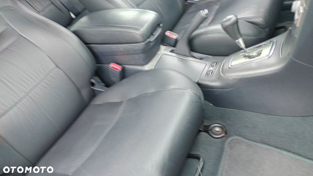 Toyota Avensis 2.0 VVT-i Automatik Executive - 21