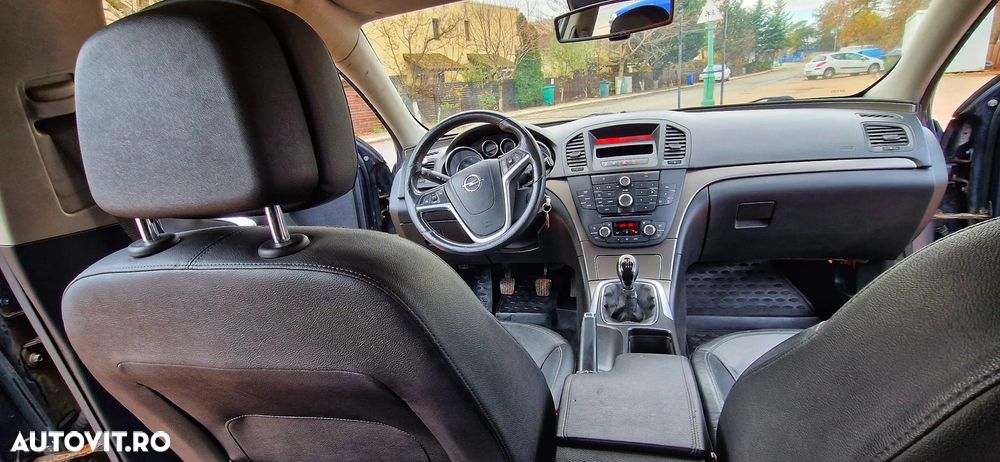 Opel Insignia 2.0 CDTI Edition - 9