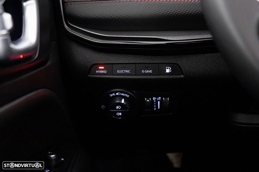 Jeep Compass - 26