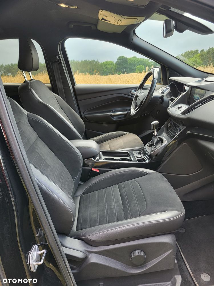 Ford Kuga - 9