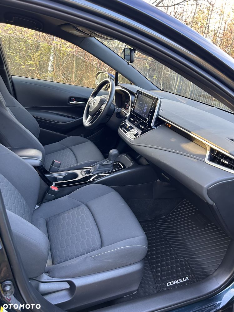 Toyota Corolla - 20