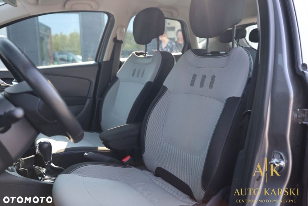 Renault Captur - 31
