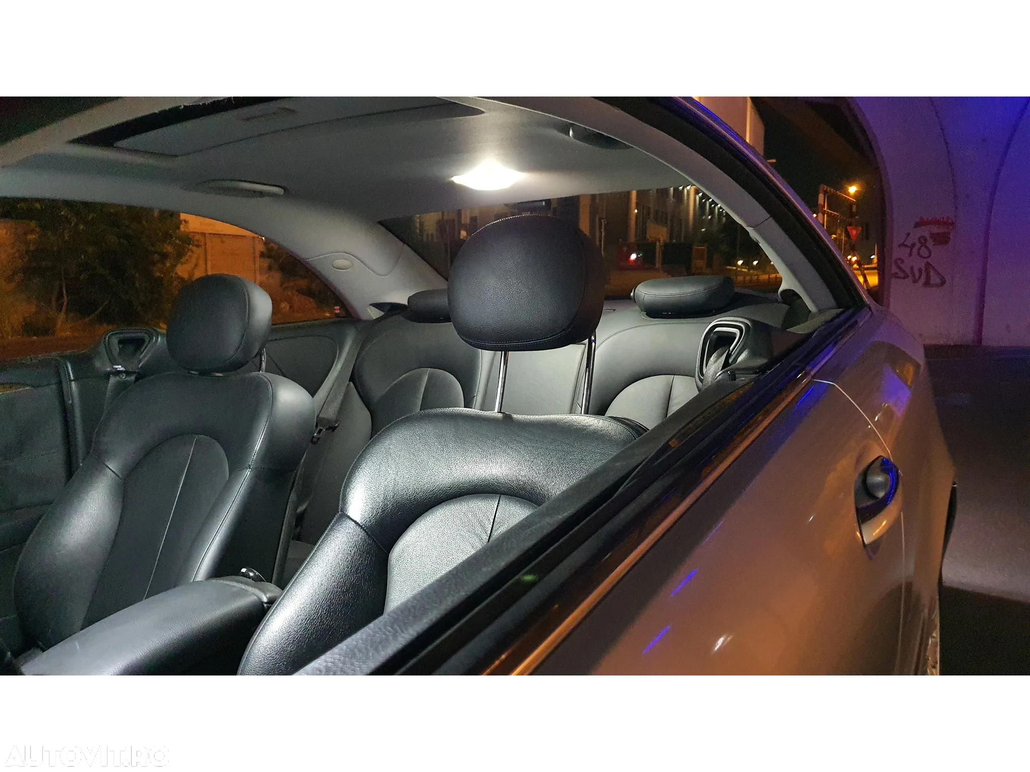 Mercedes-Benz CLK - 9