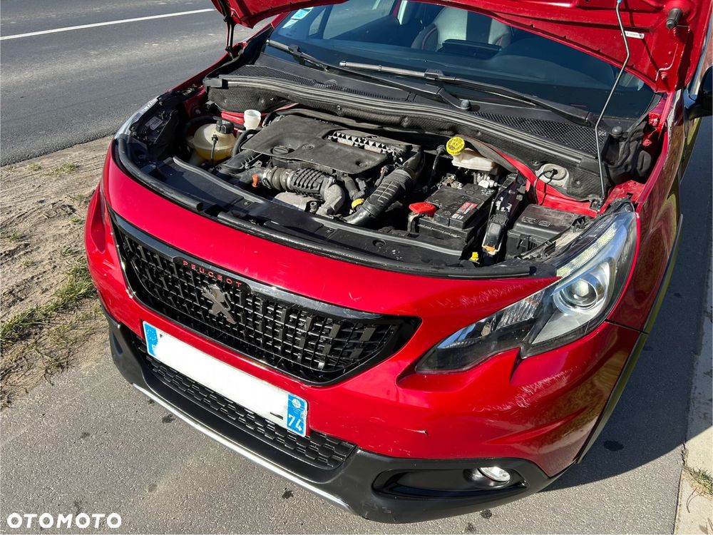 Peugeot 2008 1.6 BlueHDi Allure - 11