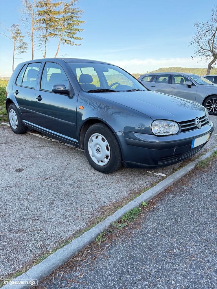 VW Golf 1.4i Confortline - 6