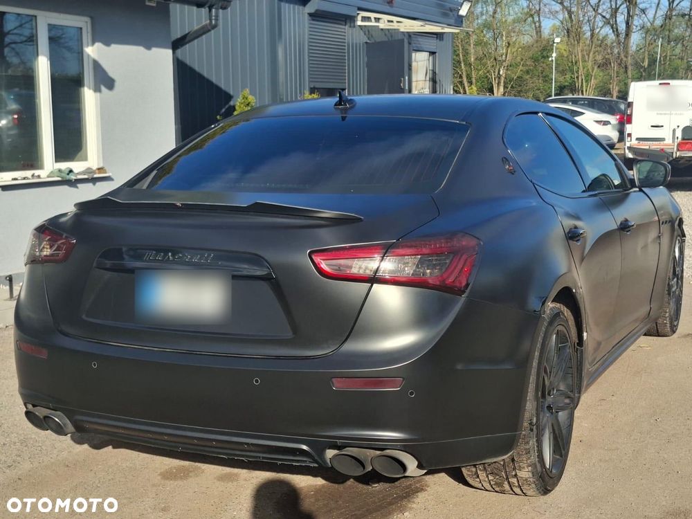 Maserati Ghibli GranSport - 3