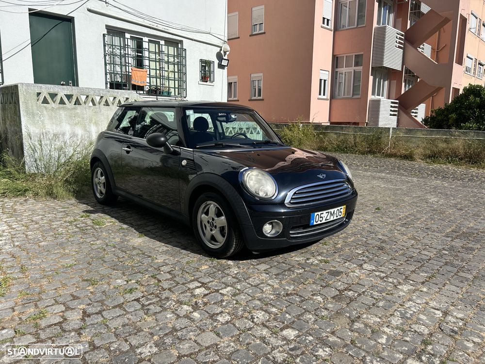 MINI 3 Portas One - 1