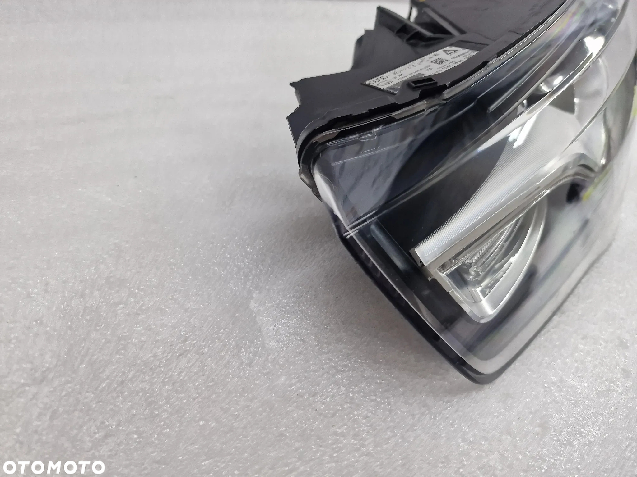 AUDI A1 8X0 10- LEWA LAMPA PRZEDNIA PRZÓD XENON , NR 8X0941005 , NR AUKCJI LA269 - 2