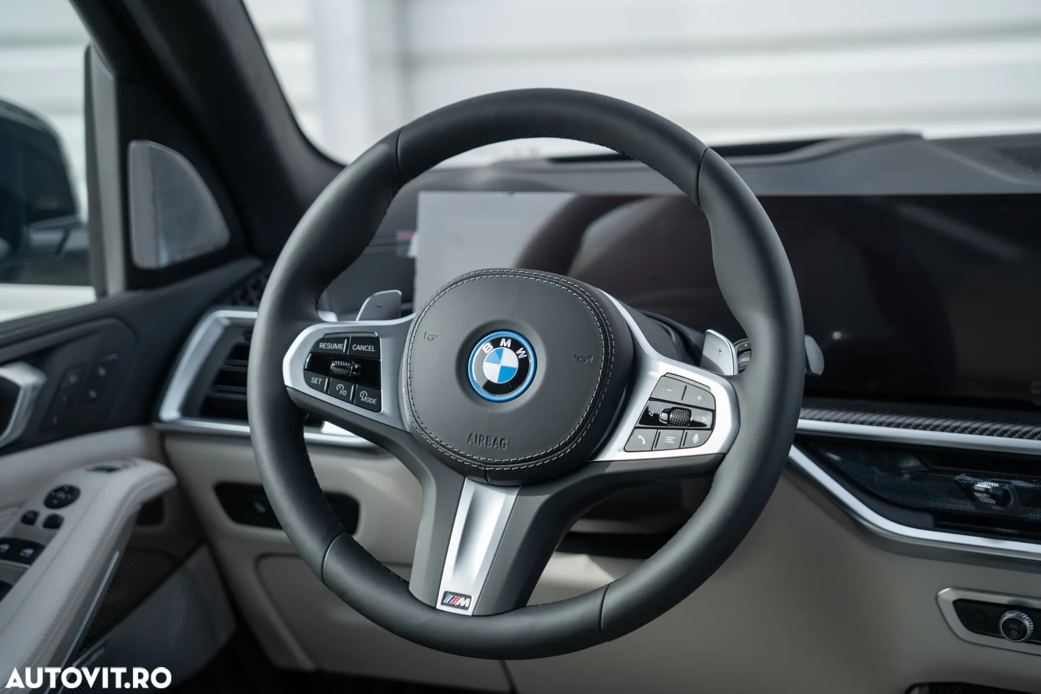 BMW X5 xDrive50e - 25