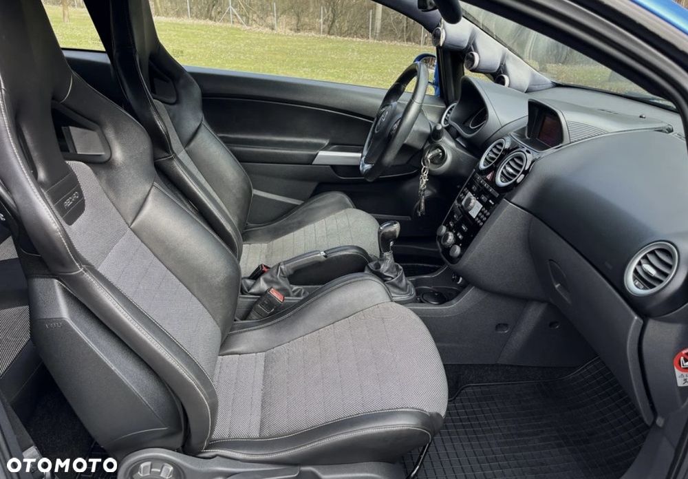 Opel Corsa - 17