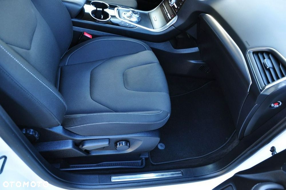 Ford S-Max - 29