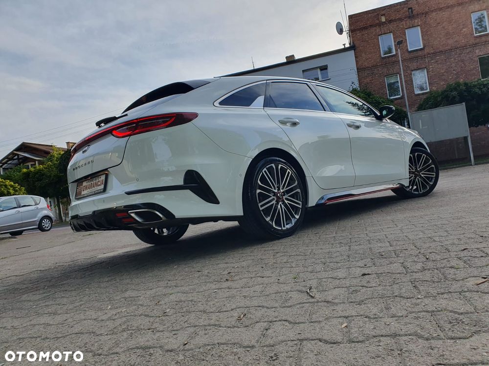 Kia ProCeed 1.6 T-GDI GT - 36