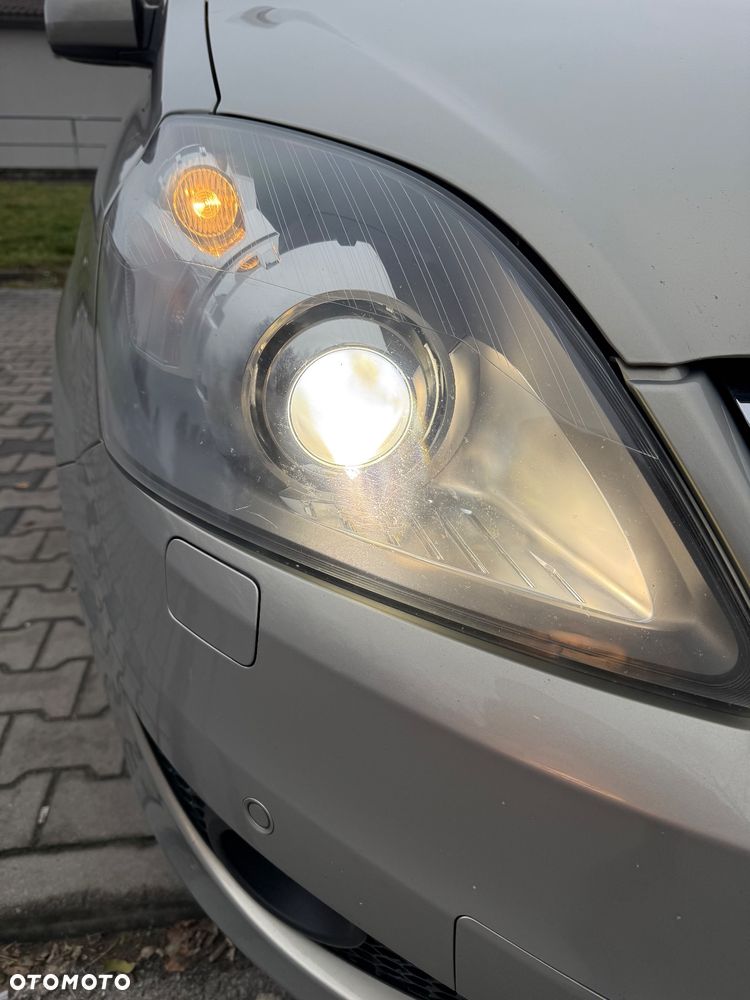 Opel Zafira 1.8 Family Plus - 35