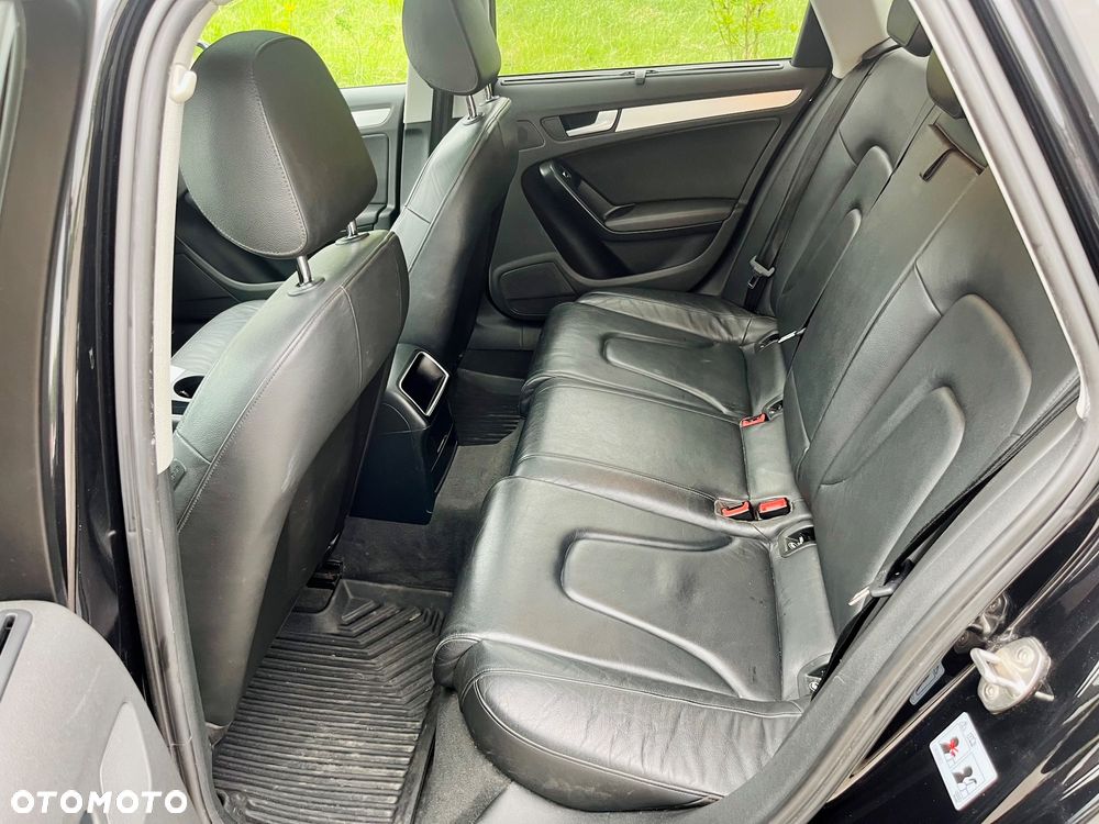Audi A4 Avant 2.0 TDI clean diesel Quattro - 16