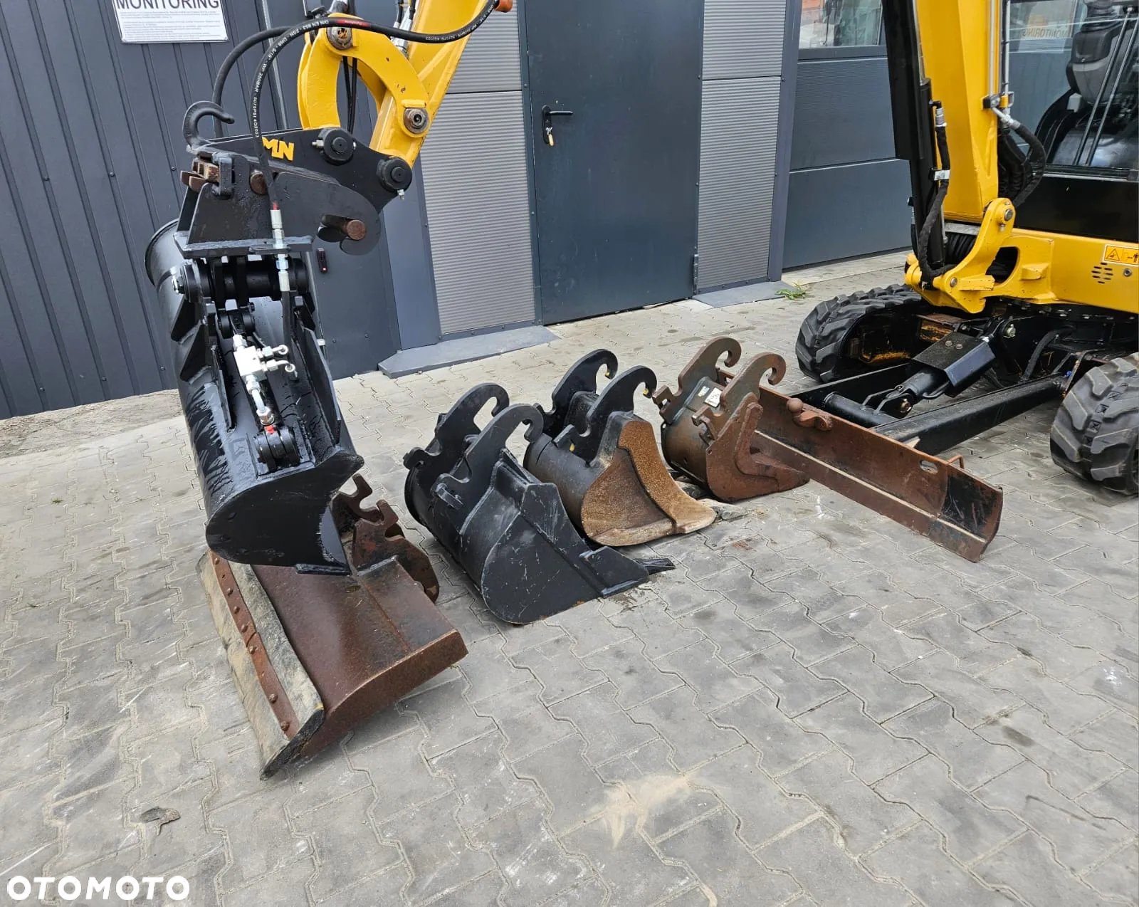 Caterpillar MINIKOPARKA CAT CATERPILLAR 301 301.7D 302 2017R. PŁUG - 10
