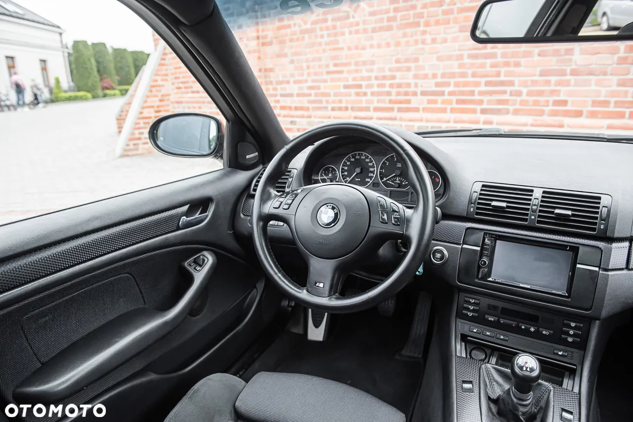 BMW Seria 3 325i Edition Sport - 24