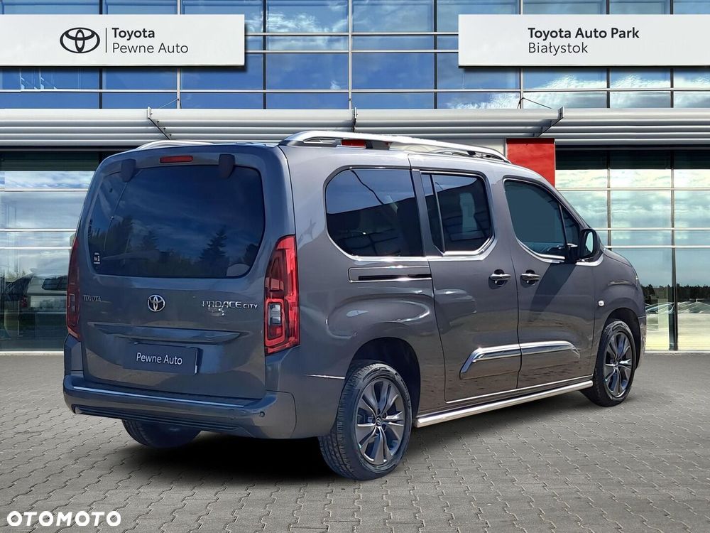 Toyota Proace City Verso Long 1.5 D-4D Family - 5