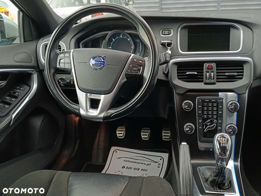 Volvo V40 - 21