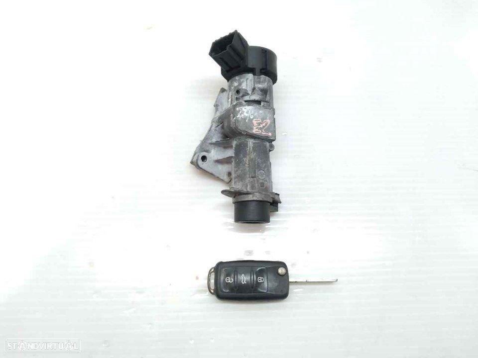 CHAVE DE CONTATO ANTI-ROUBO SKODA FABIA 5J2 - 1