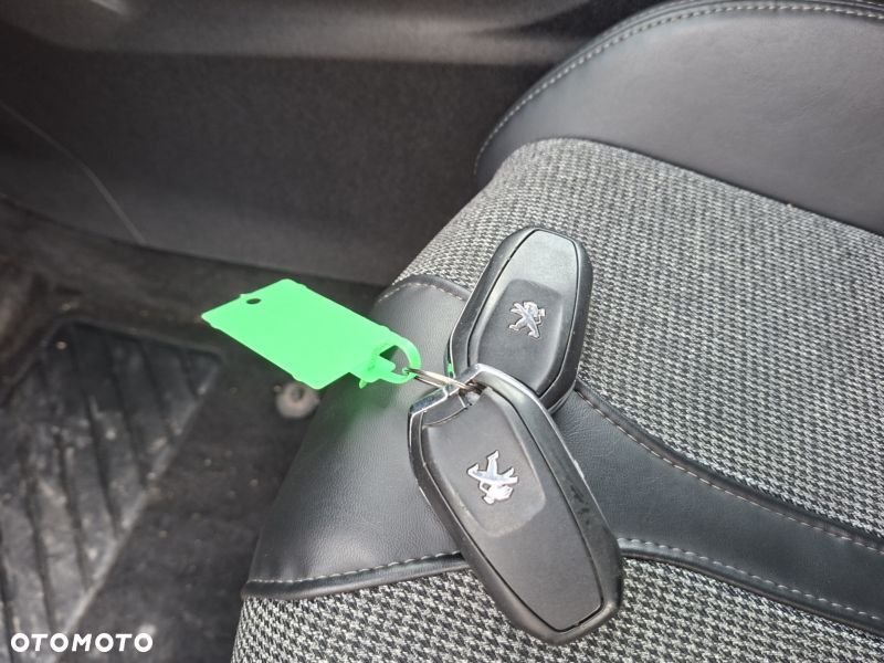 Peugeot 5008 BlueHDi 130 Allure Pack - 14