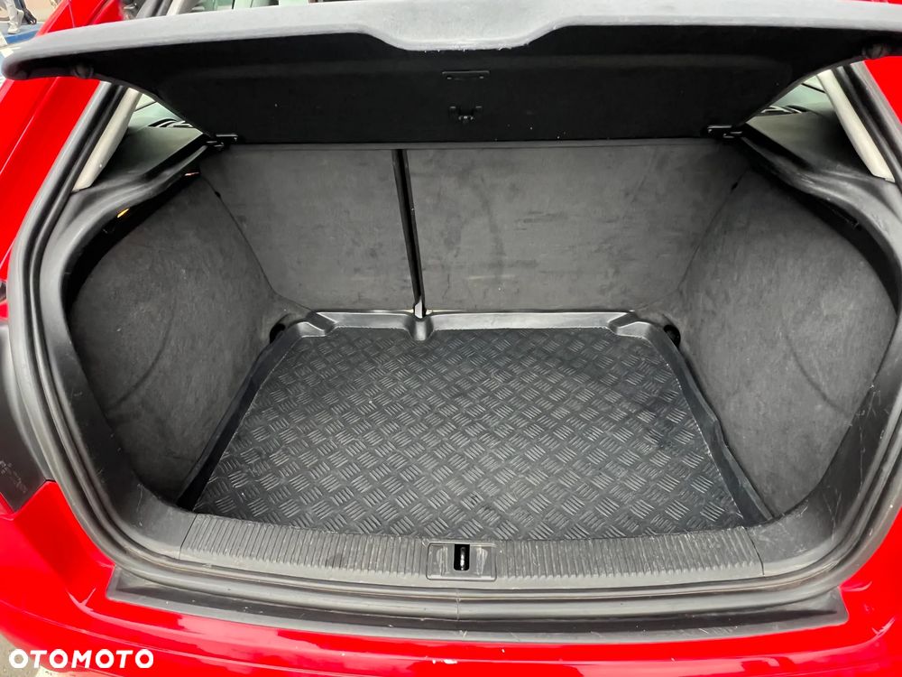 Audi A3 1.6 Attraction - 11