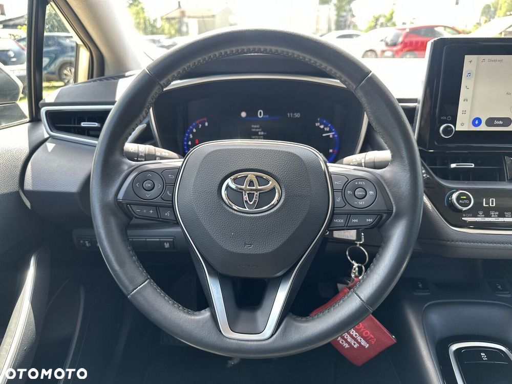 Toyota Corolla - 12
