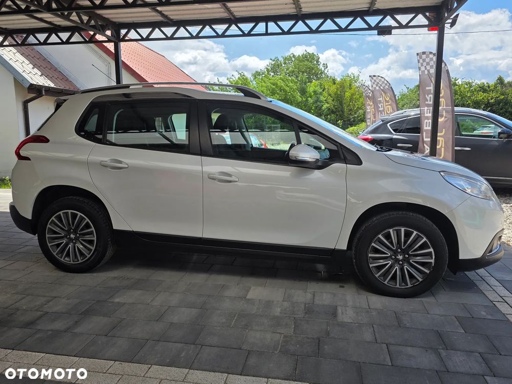 Peugeot 2008 - 10