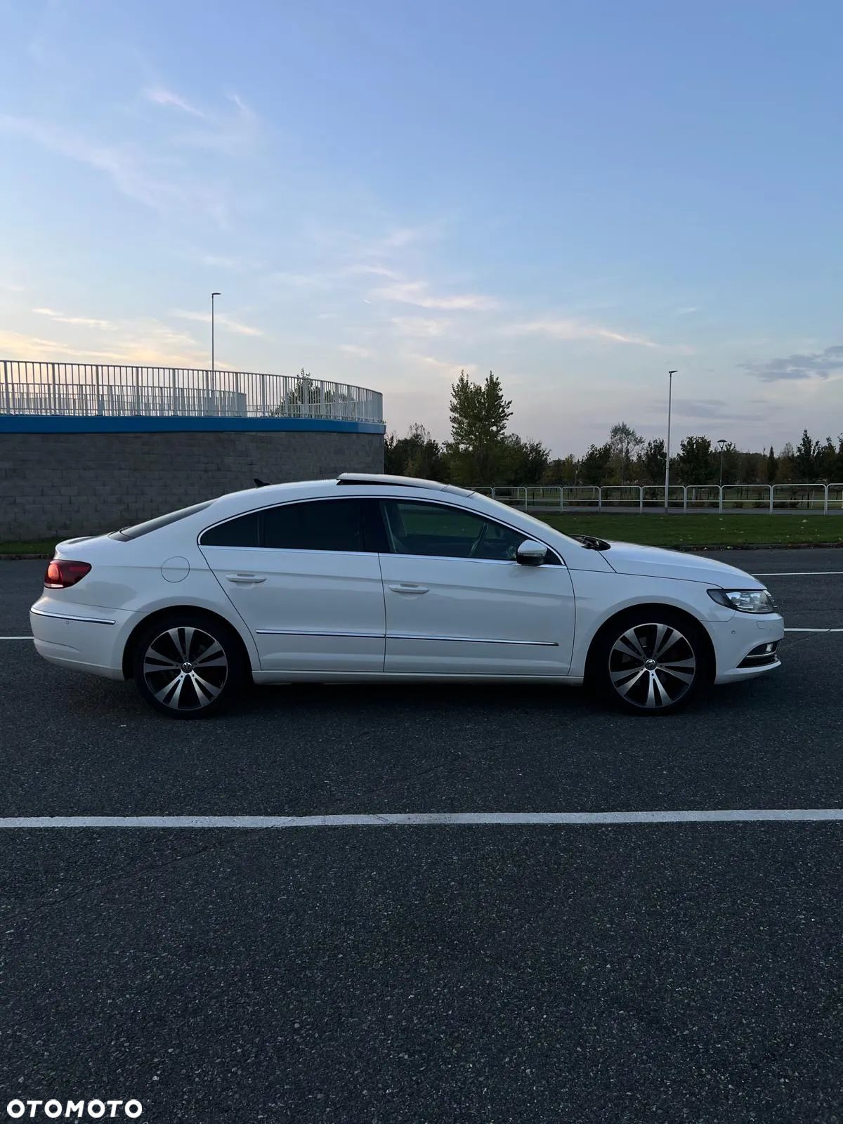 Volkswagen CC 2.0 TDI DPF BMT DSG - 1