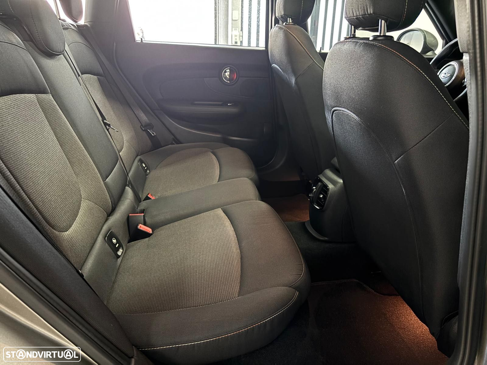 MINI Clubman One D - 8