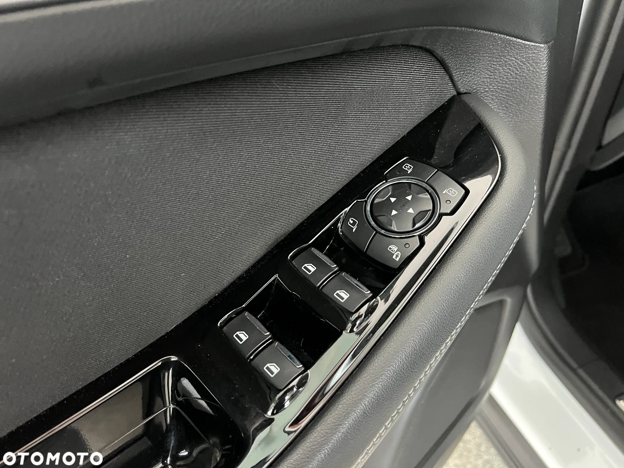 Ford Galaxy 2.0 EcoBlue Titanium - 20