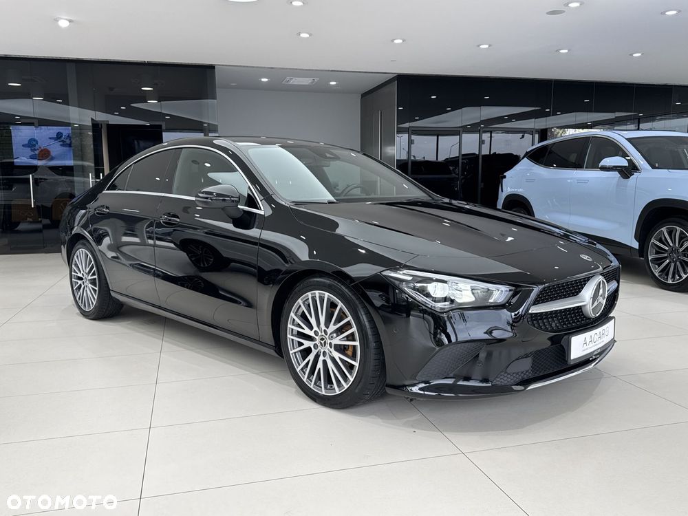 Mercedes-Benz CLA 200 Progressive 7G-DCT - 6