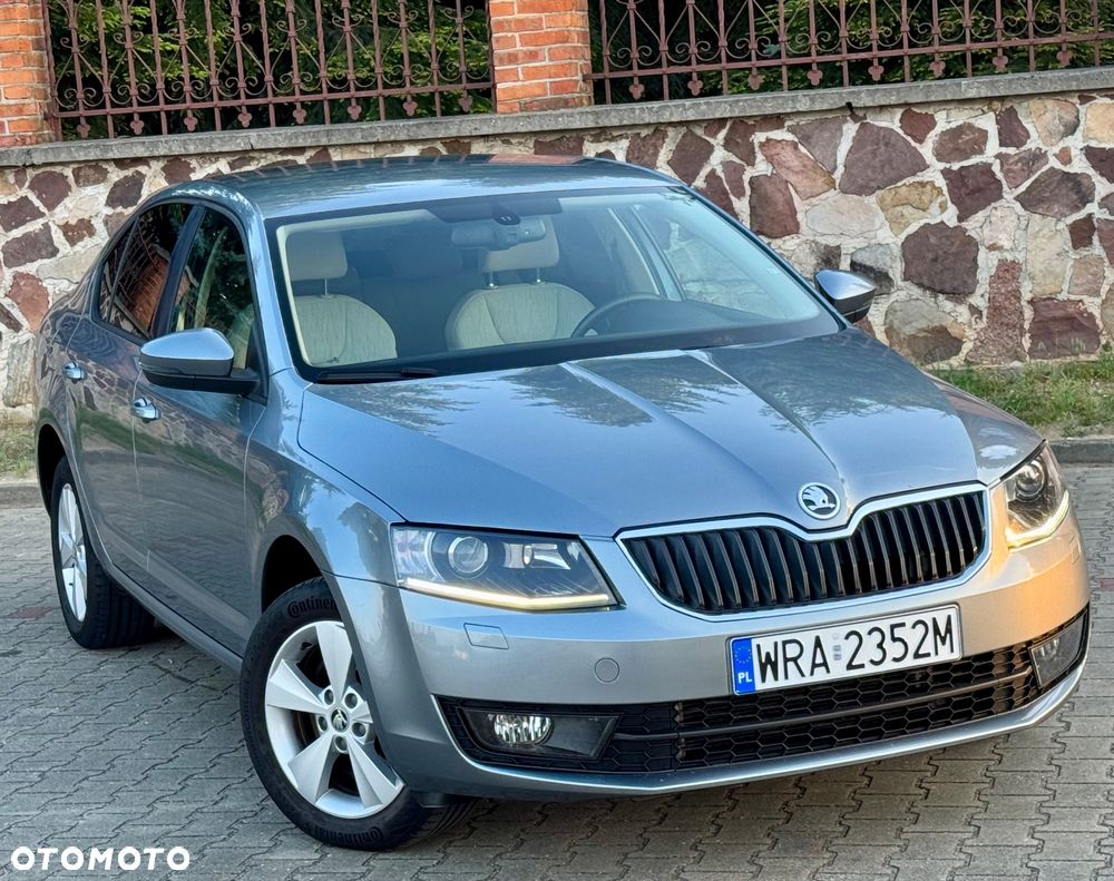 Skoda Octavia 1.8 TSI Green tec DSG Elegance - 3