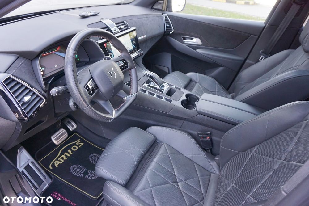 DS Automobiles DS 7 Crossback 1.6 E-Tense 4x4 Performance Line + - 23