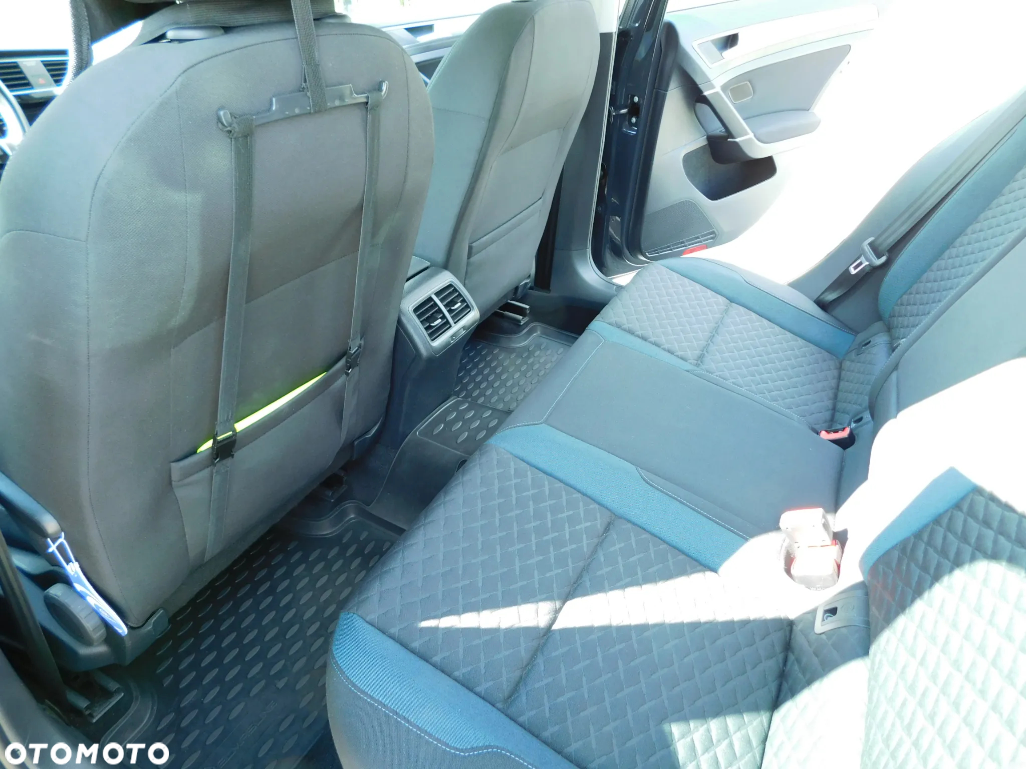 Volkswagen Golf 1.6 TDI SCR IQ.DRIVE - 13