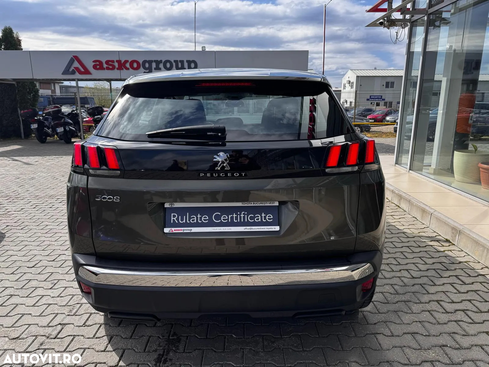 Peugeot 3008 1.2 PureTech Turbo S&S EAT6 Active - 5