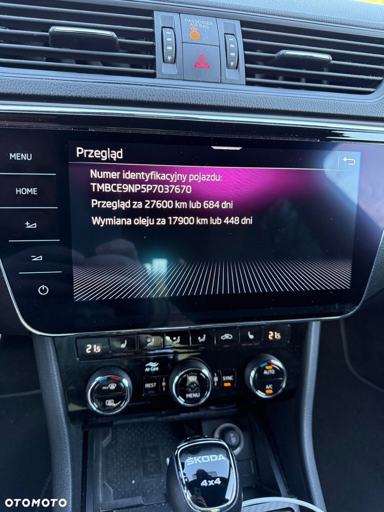 Skoda Superb 2.0 TSI 4x4 Sportline DSG - 22