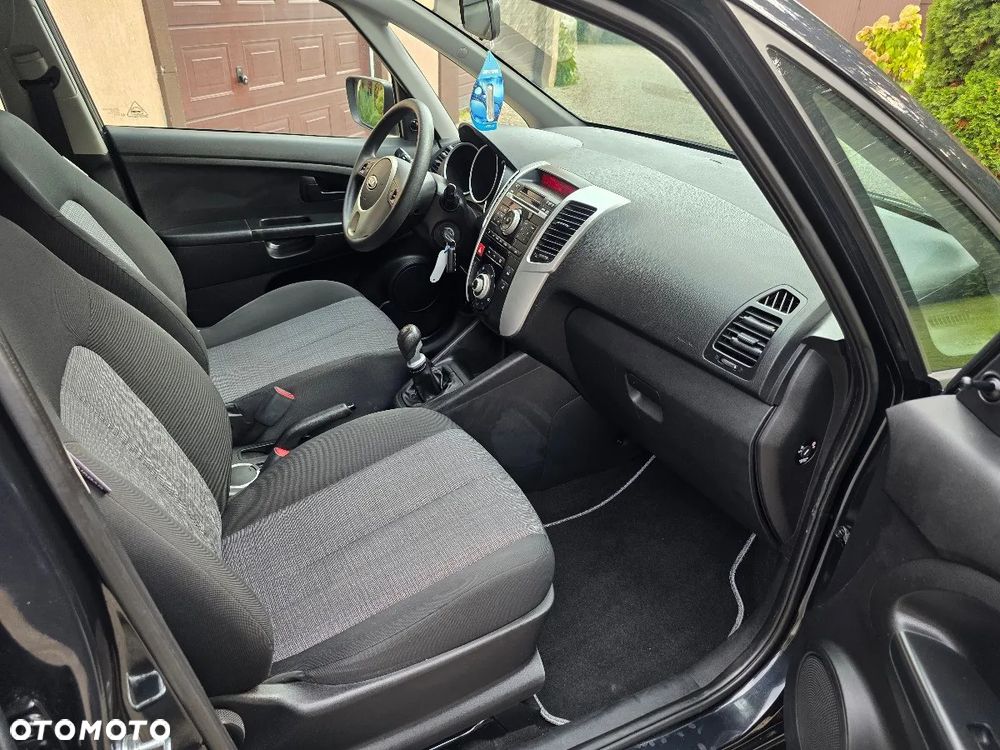 Kia Venga 1.4 CVVT Vision - 7