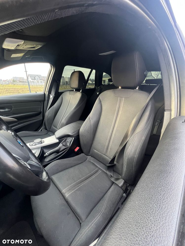 BMW Seria 3 320d Edition M Sport Shadow - 7