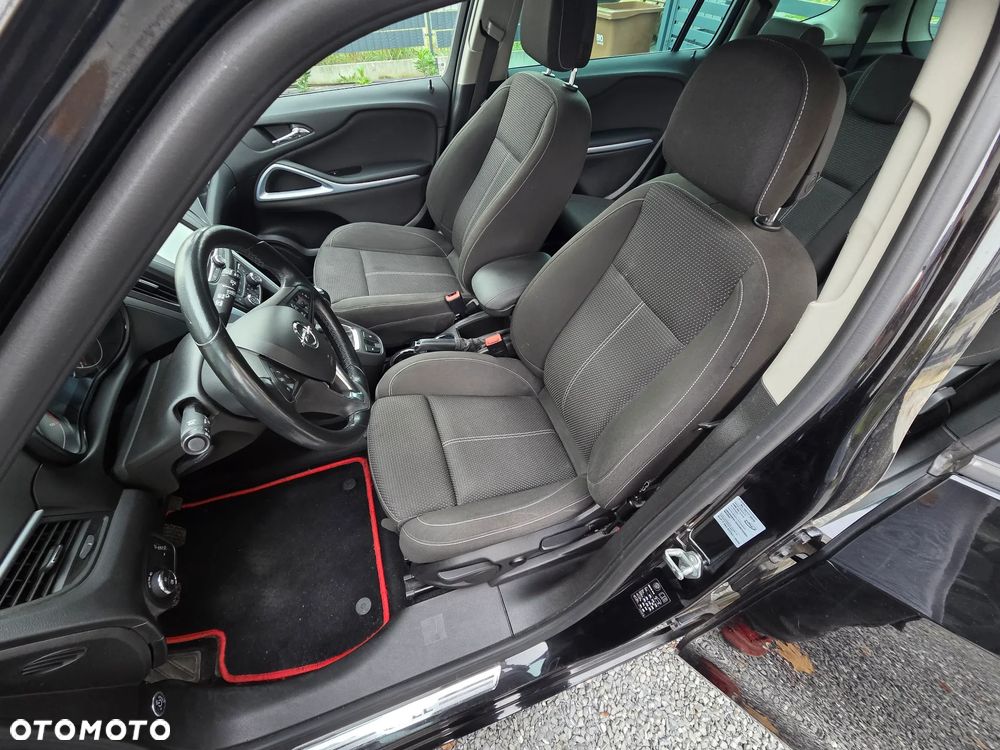 Opel Zafira 1.4 Turbo Active - 27