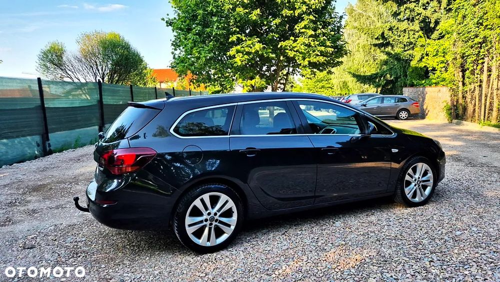 Opel Astra 1.4 T Cosmo EU6 - 12