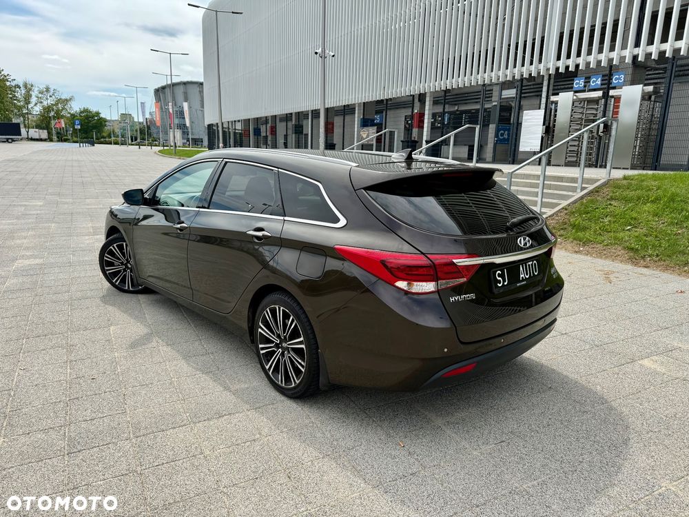 Hyundai i40 1.7 CRDi Premium DCT - 10
