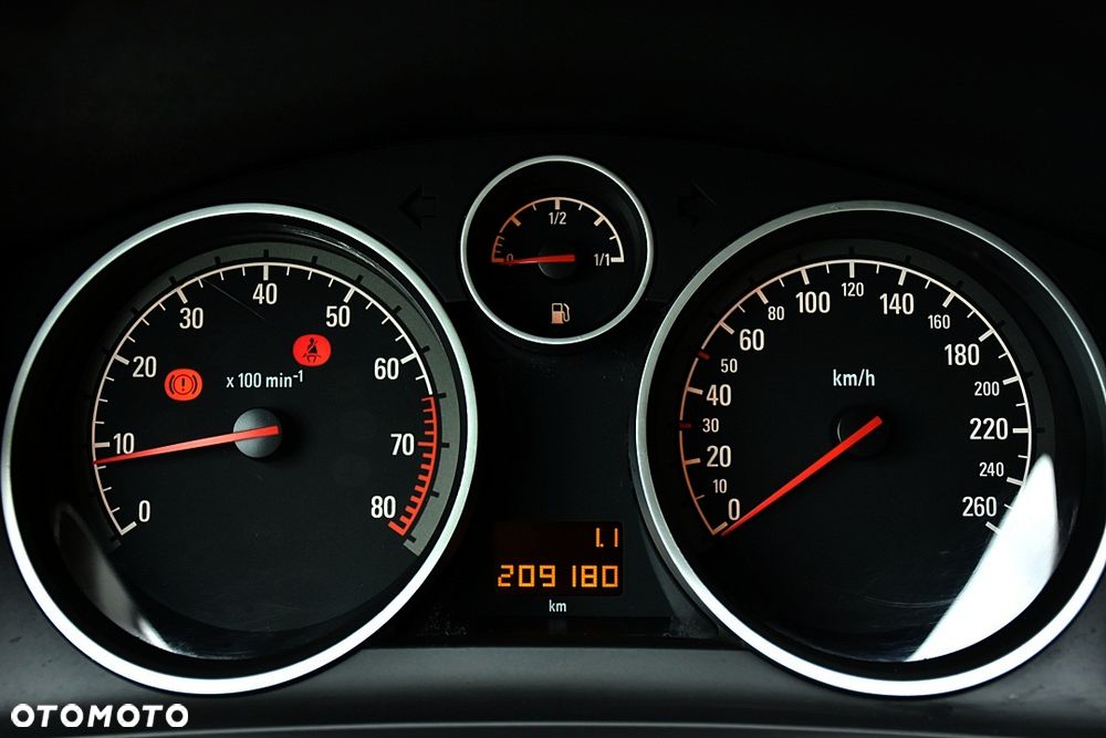Opel Zafira 1.8 Edition 111 Jahre - 6