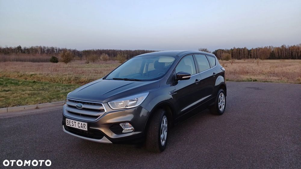 Ford Kuga 1.5 EcoBoost 2x4 Trend - 16